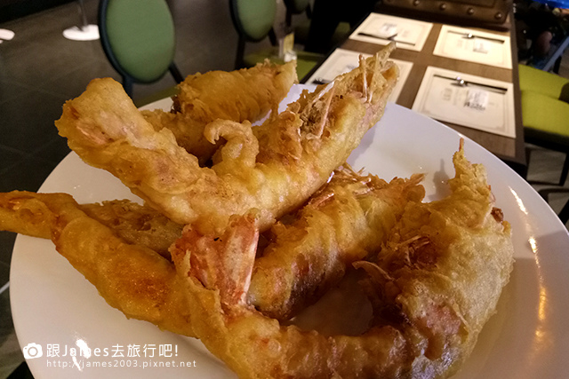 【員林美食】員林美食吃到飽_皇潮鼎宴~潮港城國際美食館~龍蝦吃到撐  26.jpg