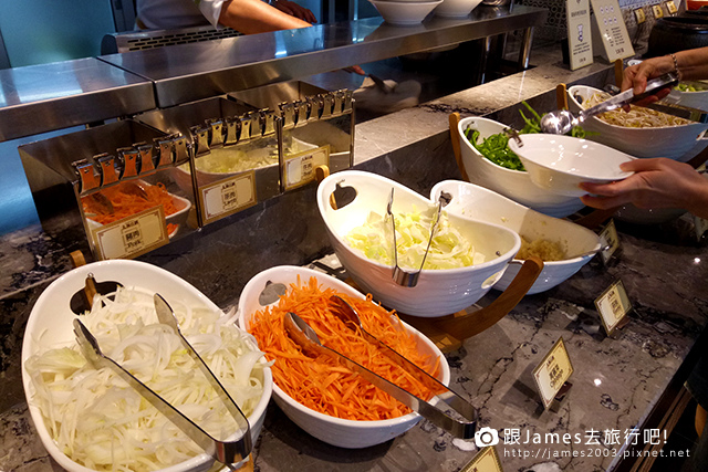 【員林美食】員林美食吃到飽_皇潮鼎宴~潮港城國際美食館~龍蝦吃到撐  30.jpg