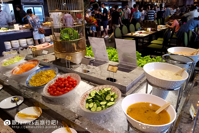 【員林美食】員林美食吃到飽_皇潮鼎宴~潮港城國際美食館~龍蝦吃到撐  41.jpg