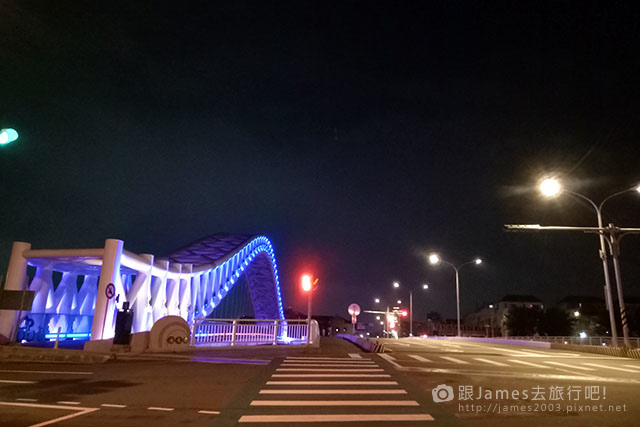 【台中外拍景點】北屯-海天橋(景觀橋)夜景 02.jpg