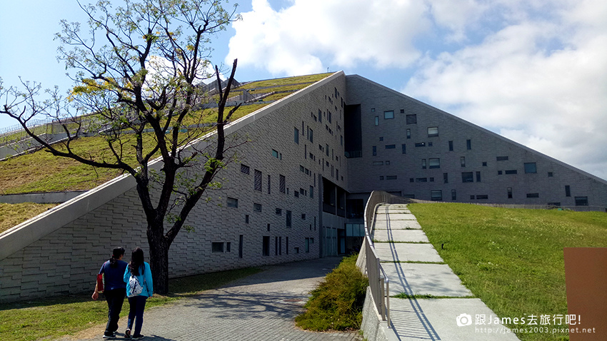 【台東】台東大學知本校區金字塔圖書館 世界8美圖書館 01.jpg