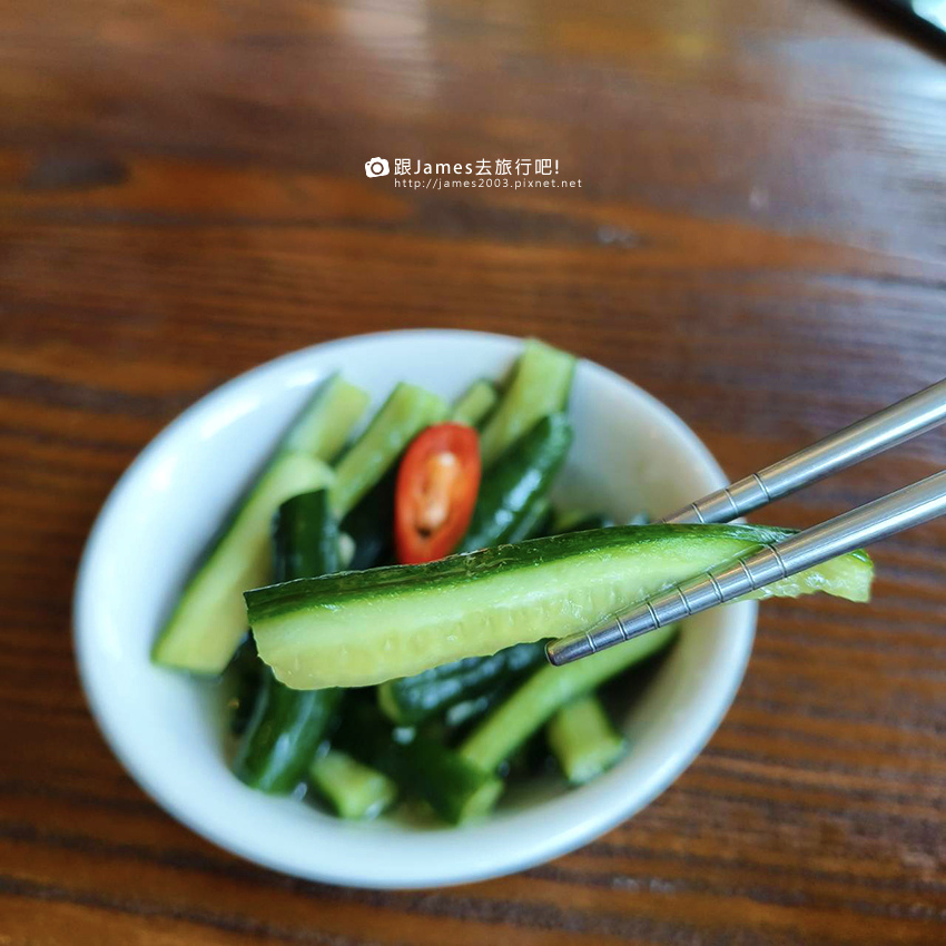 台中北屯餐廳 || 云如意茶館~懷舊的味道，實木的風情。