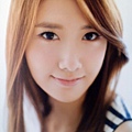 yoona-Girls-Generation-Calendar-2011-girls-generation-snsd-17686761-1000-1333.jpg