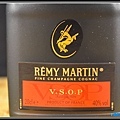 REMY MARTIN人頭馬VSOP特優香檳干邑燄紅限定版200ml