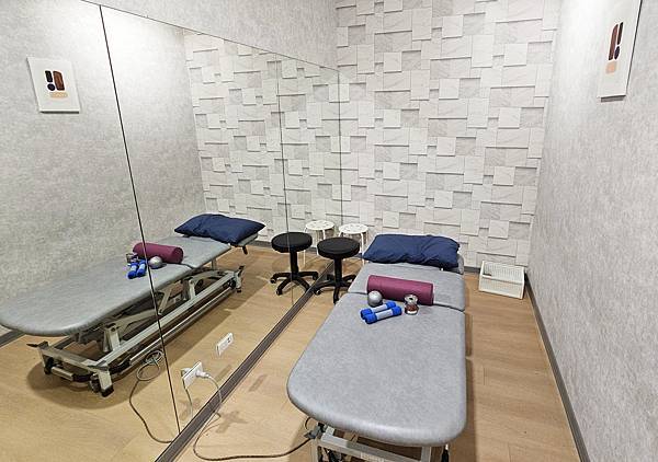 新竹 宸新復健科診所 開箱 骨科復健 兒童早療 徒手治療 運 新竹 宸新復健科診所 開箱 骨科復健 兒童早療 徒手治療 運