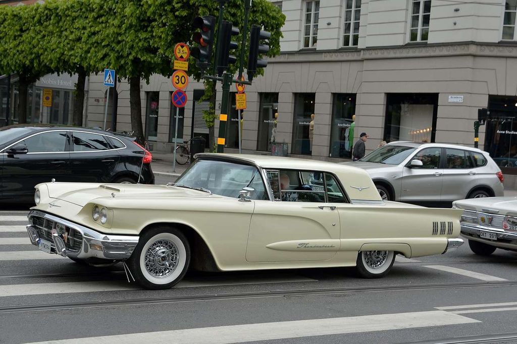 D15_3281_044 D15_3281_044