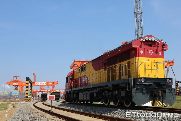 一帶一路是陸權取代海權的大戰略.jpg 一帶一路是陸權取代海權的大戰略.jpg