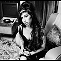 介紹amywinehouse