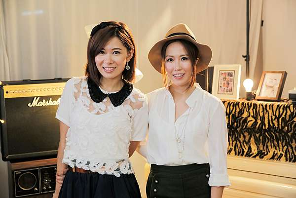 專訪 Robynn Kendy 靚女 D歌好聽 來自香港雙人女子美聲組合 傑米鹿 Travel Life Music 痞客邦 專訪 Robynn Kendy 靚女 D歌好聽 來自香港雙人女子美聲組合 傑米鹿 Travel Life Music 痞客邦