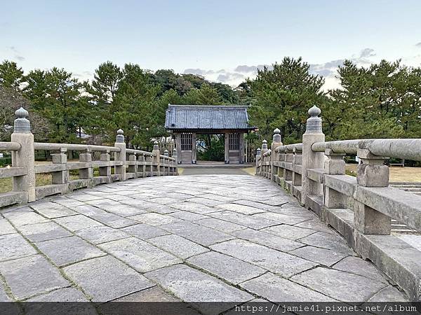 【鹿兒島】石橋記念公園～篤姬走過的石橋、遠眺櫻島火山美景