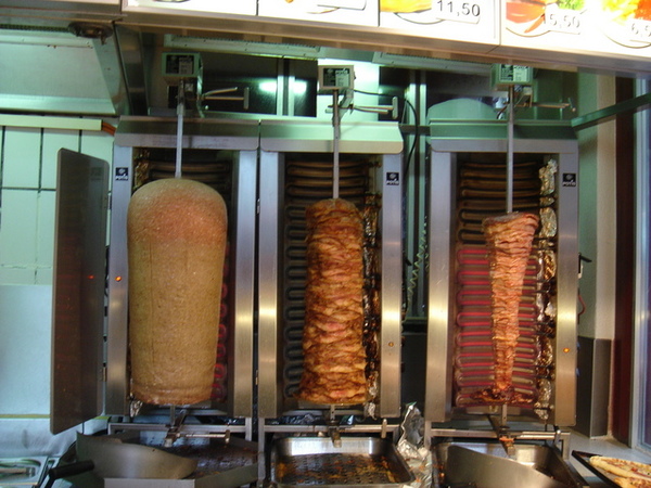幹  就是這個kebab