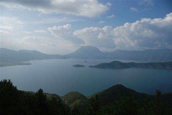 瀘沽湖