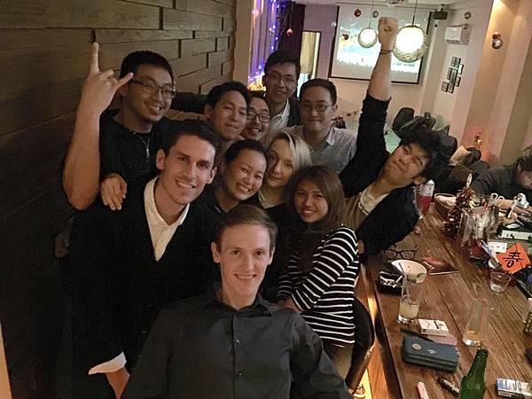 Jamie's 小酒廚 Happy Time-20160120-來自世界各國的新朋友～.jpg