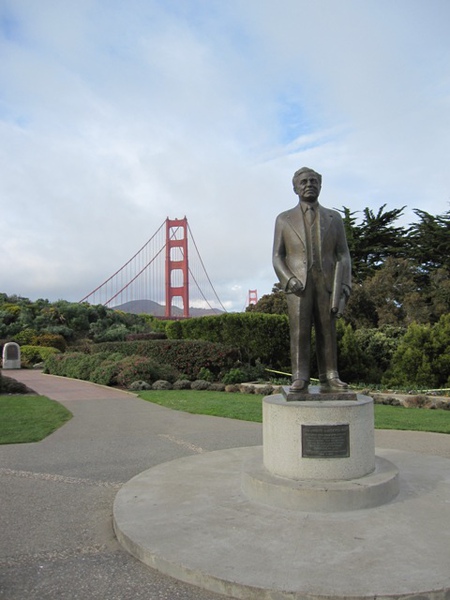 以下是很殺記憶體的金門大橋(Golden Gate Bridge)