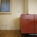 一隅室內設計-竹冠MBA06-紅色餐邊櫃.jpg