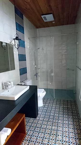 DSC_0076_1.JPG DSC_0076_1.JPG