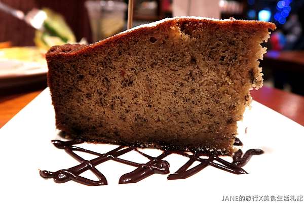 捷運忠孝復興站食記 Campus Cafe 忠孝店平價免服務費大推木碗沙拉香蕉蛋糕愛評體驗團 Jane的旅行x美食生活札記