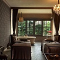 marigold-room-dala-spa-ubud.jpg