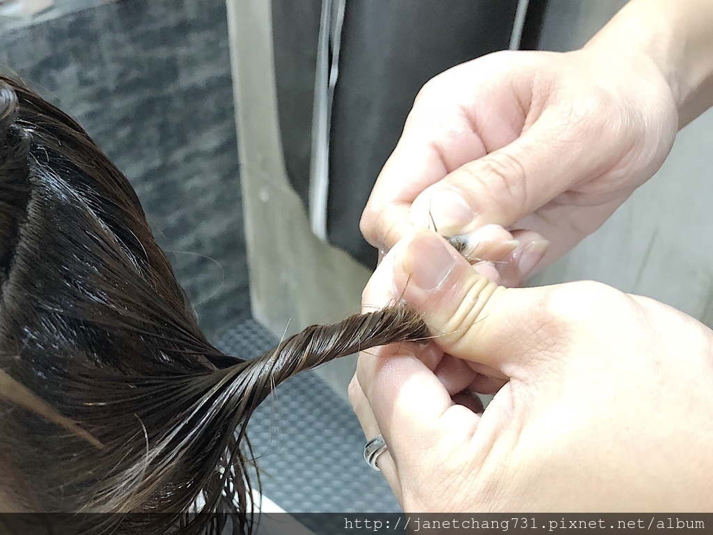 E46DF25E-3FD8-4CC7-B196-63EC9D1D350E.jpg E46DF25E-3FD8-4CC7-B196-63EC9D1D350E.jpg