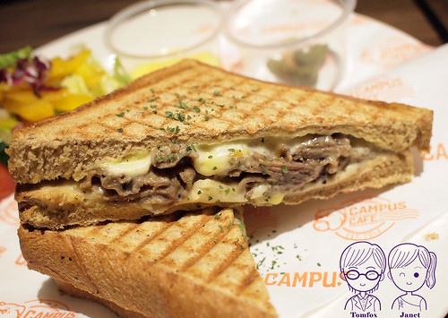 36 Campus Cafe 信義店 費城起司牛肉帕尼尼