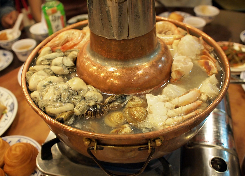 20 山東餃子館 東北酸菜火鍋