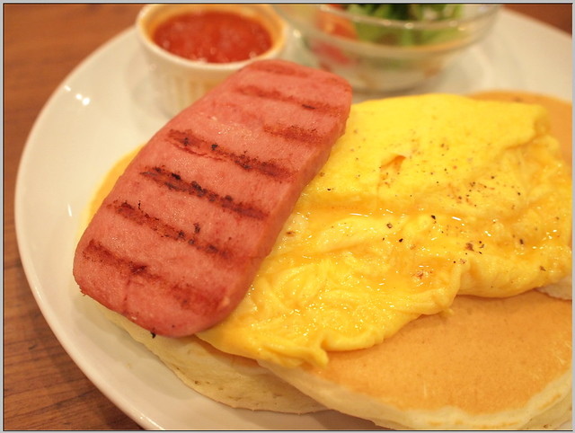 38 大阪 三軒茶屋 火腿蛋煎餅