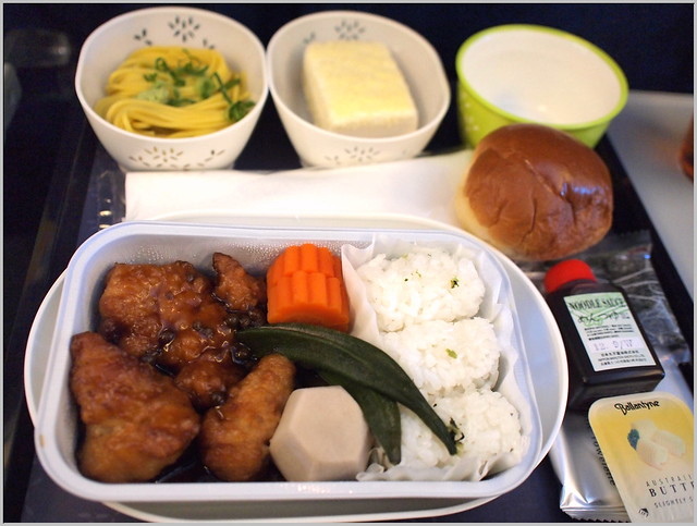17 2012京阪神 國泰 飛機餐