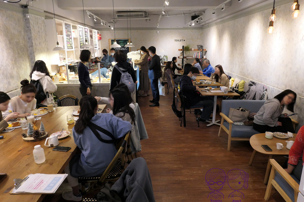 5 Miss V Bakery Cafe 內用位子.jpg