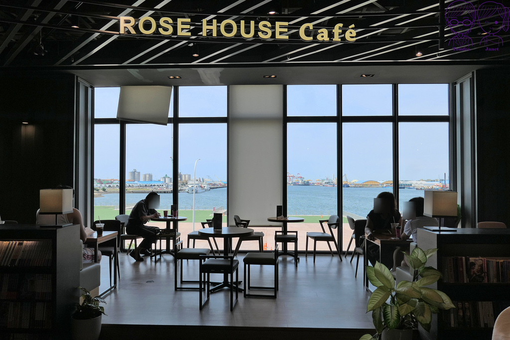 15 台中港三井 Rose House Cafe 用餐空間.jpg