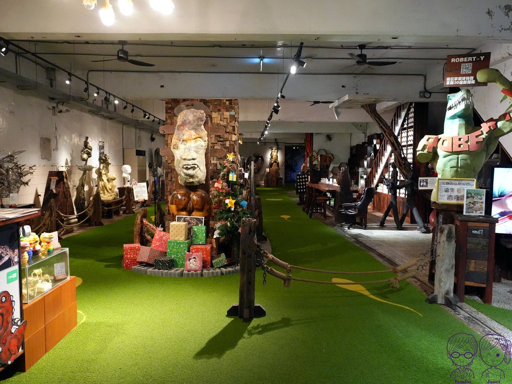 9 Robert Y廢墟暴龍館 展覽廳.jpg 9 Robert Y廢墟暴龍館 展覽廳.jpg