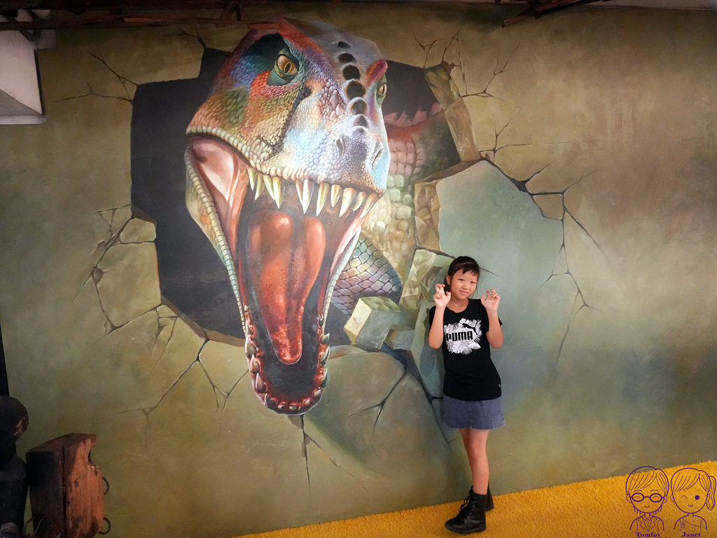 13 Robert Y廢墟暴龍館 暴龍3D畫.jpg 13 Robert Y廢墟暴龍館 暴龍3D畫.jpg