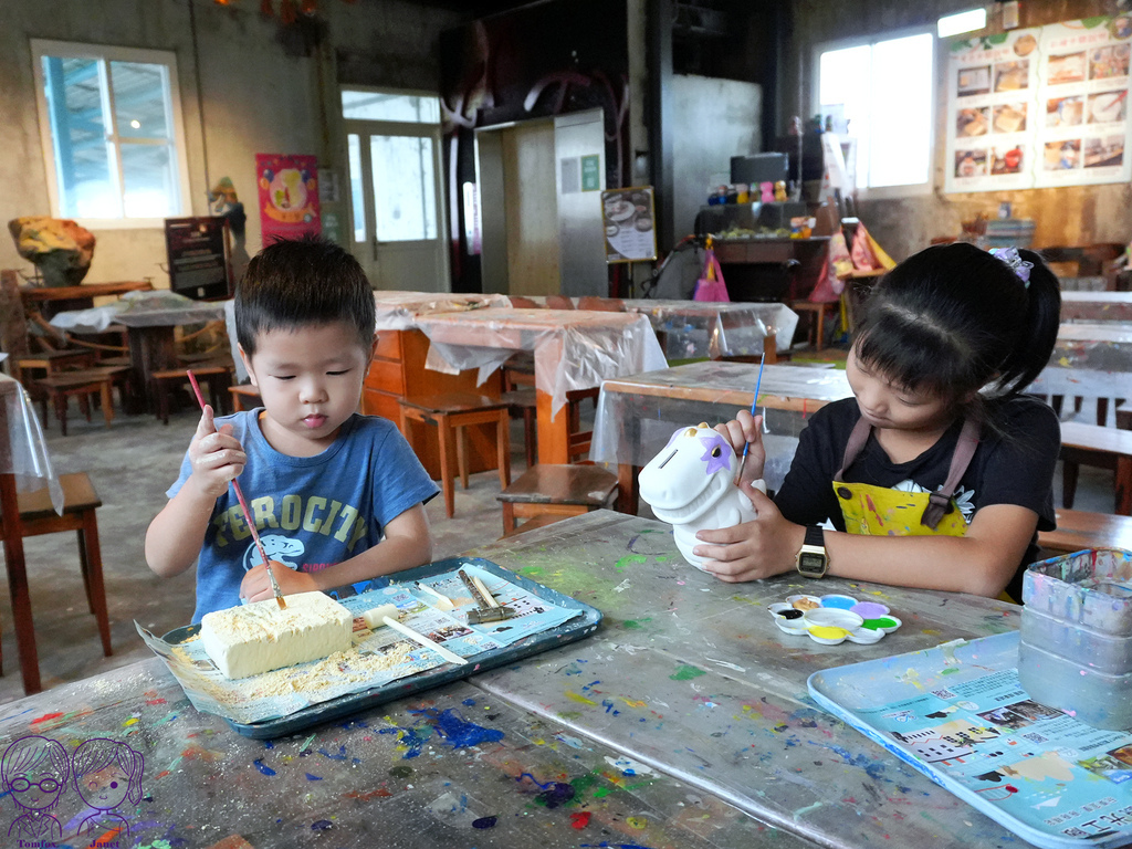 37 Robert Y廢墟暴龍館 DIY 考古暴龍模型.jpg 37 Robert Y廢墟暴龍館 DIY 考古暴龍模型.jpg