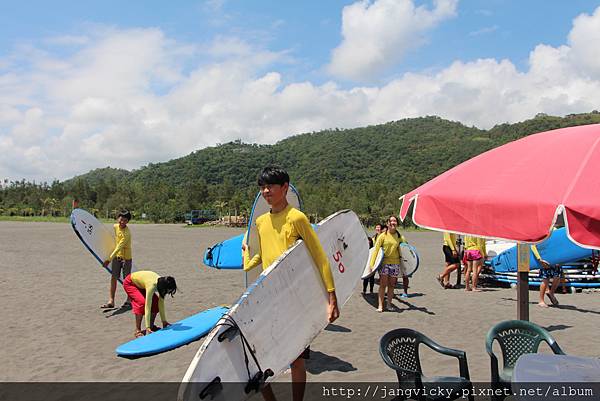 130911雲朵外澳衝浪 (15).JPG