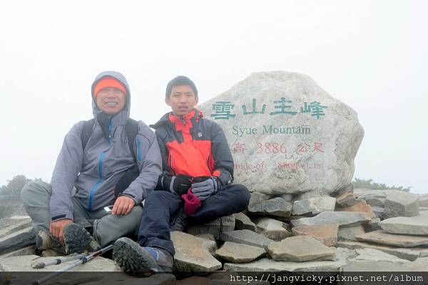 歐陽拍雲朵登雪山 (96).JPG