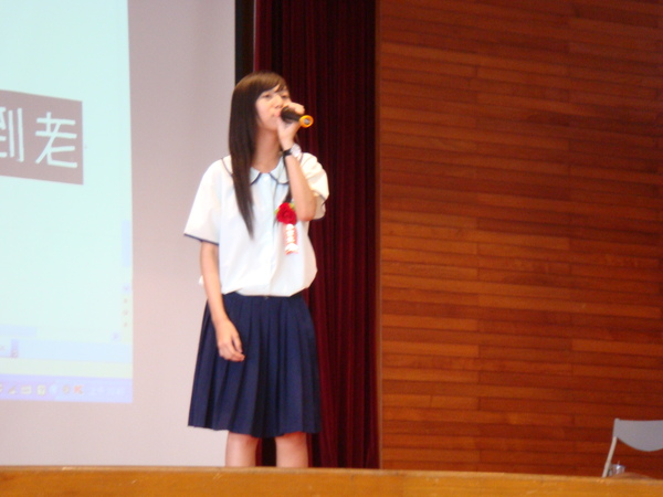 同學唱歌