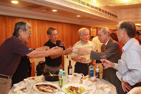 41815232_2110228408990282_5863013921094369280_o.jpg 41815232_2110228408990282_5863013921094369280_o.jpg