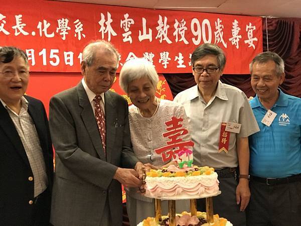 8C38E6A9-5D86-4BA4-8BF5-EA6F8D69F925.jpeg 8C38E6A9-5D86-4BA4-8BF5-EA6F8D69F925.jpeg