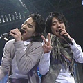 [Best Artist] 12.16.2008 Arashi Talk + One Love, Kaze no Mukou e).20.jpg