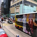 車水馬龍的街景