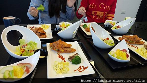 C2026F69-D3FC-421A-9823-E922EC892A20.jpeg C2026F69-D3FC-421A-9823-E922EC892A20.jpeg