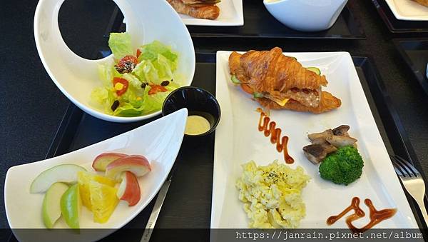 290735E9-A139-431E-82C1-9A238178B3EF.jpeg 290735E9-A139-431E-82C1-9A238178B3EF.jpeg