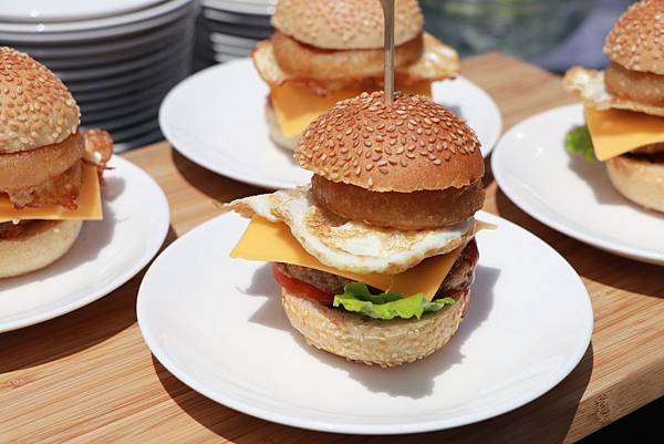 IMG_3858.JPG IMG_3858.JPG