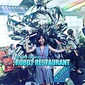 ROBOT RESTAURANT_1000yen off 02.jpg