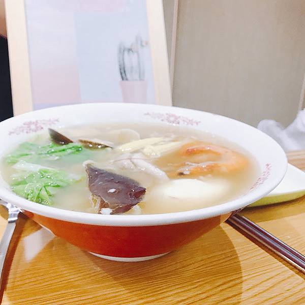 IMG_4694.JPG IMG_4694.JPG