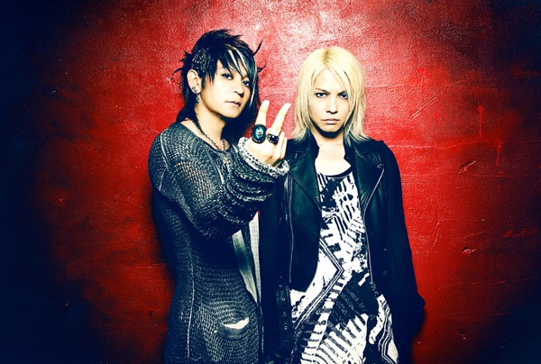 VAMPS NEW PICTUREs.jpg VAMPS NEW PICTUREs.jpg