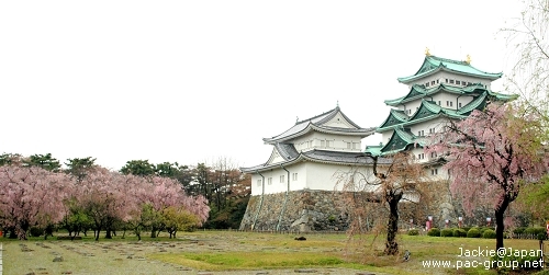 名古屋城