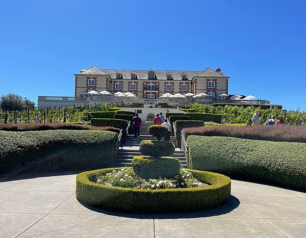 LINE_ALBUM_Domaine Carneros_220819_0.jpg