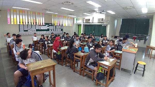 P_20190517_151215.jpg P_20190517_151215.jpg