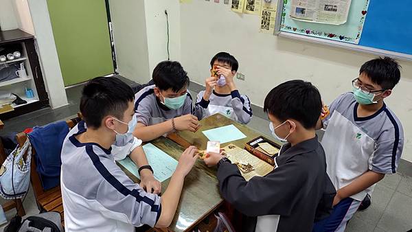 P_20200414_141931.jpg P_20200414_141931.jpg