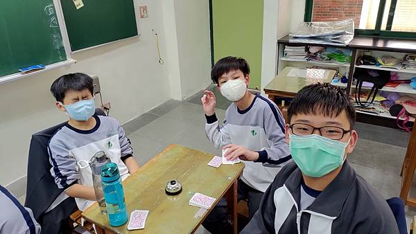 P_20200414_142839.jpg P_20200414_142839.jpg